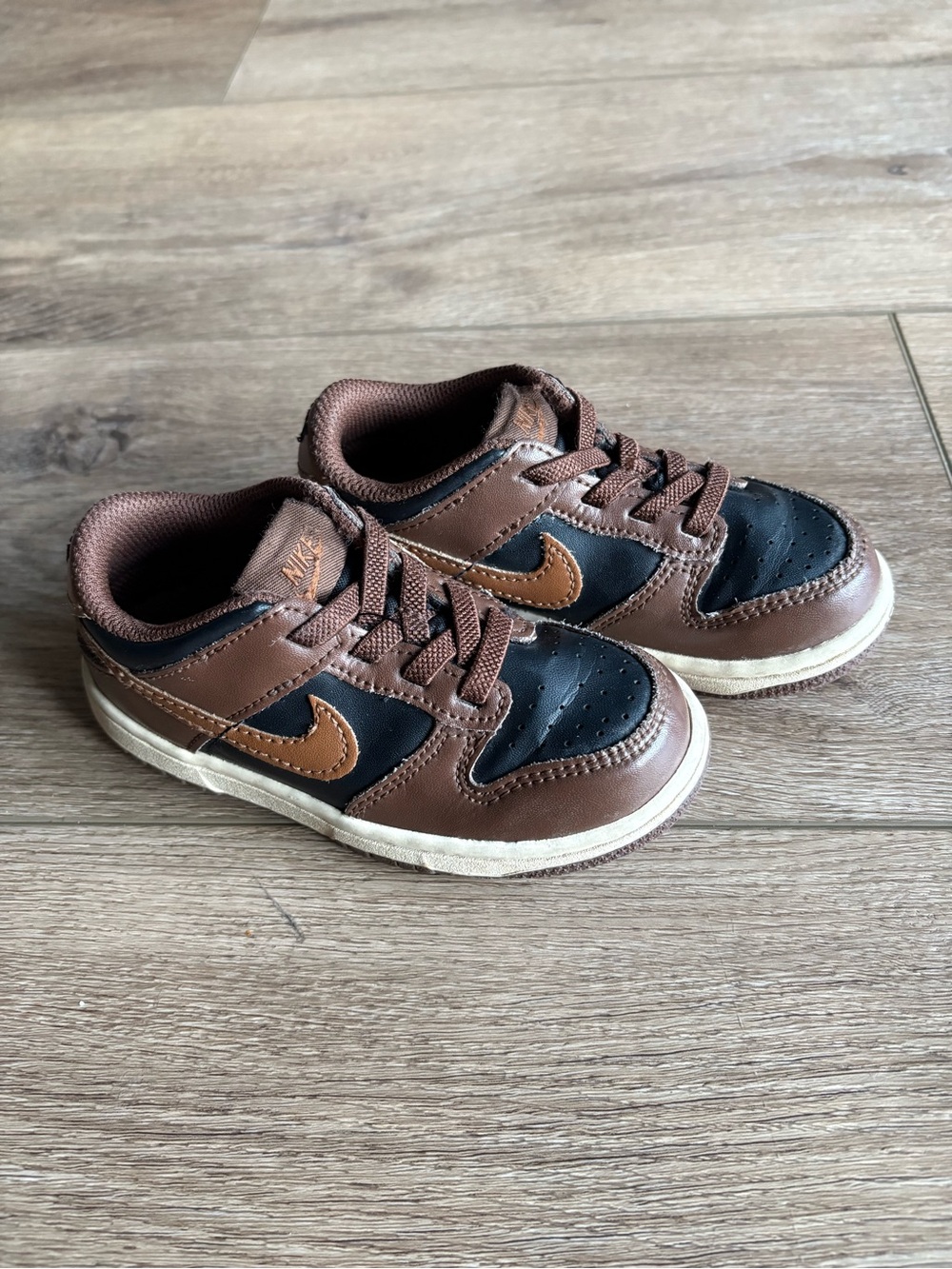 Nike Dunk Low